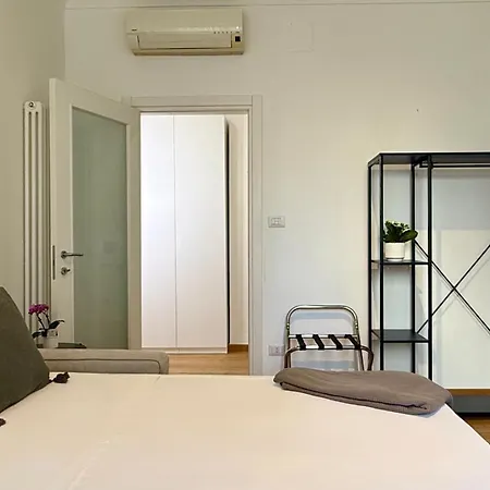 Lägenhet Laus Via Marchese Di Montrone - Lux & Design In The Center Of - New Opening Bari