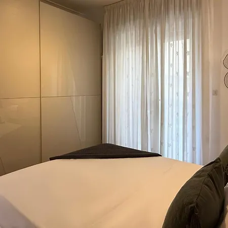 Laus Via Marchese Di Montrone - Lux & Design In The Center Of - New Opening Lägenhet *